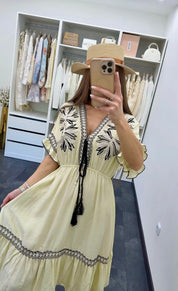 PREMIUM LEINENKLEID