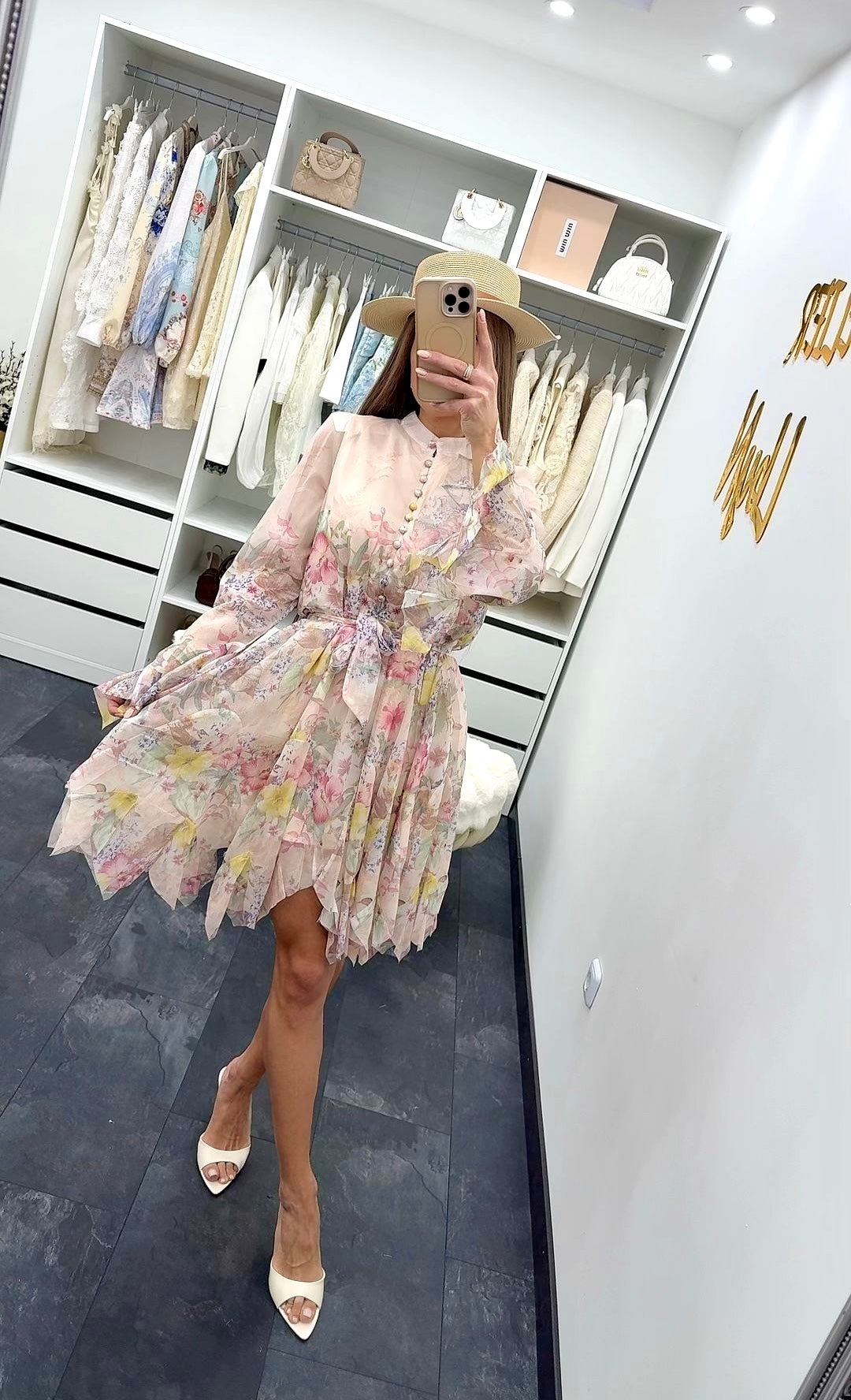 ROSE FLOWER VOLANTKLEID