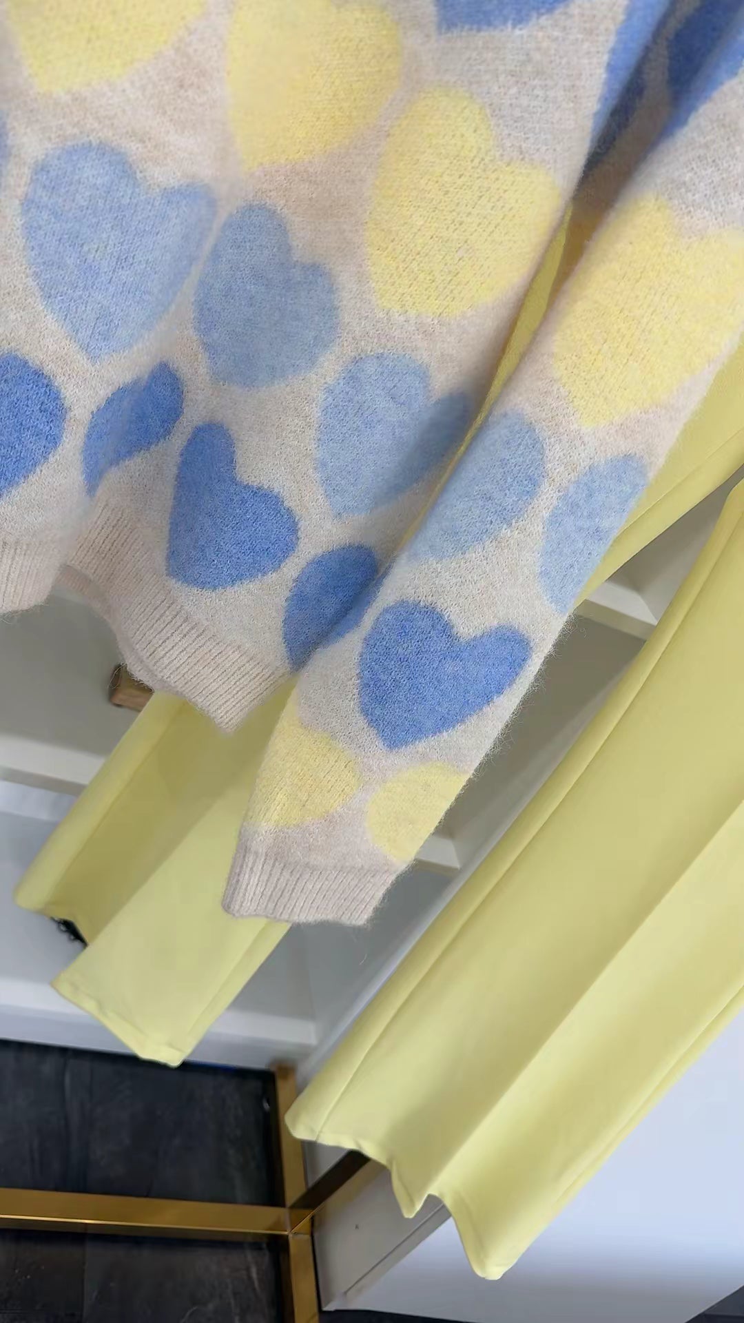 PASTEL HEART PULLOVER