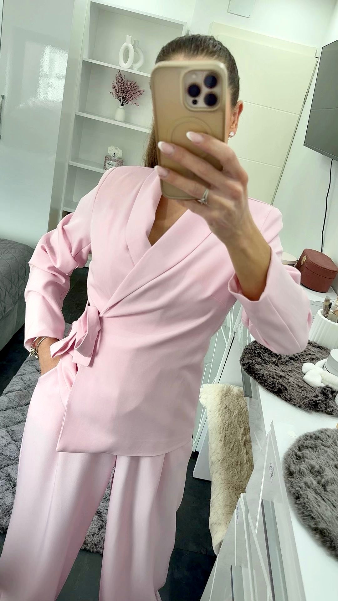 ROSE LUXE ANZUG