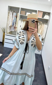PREMIUM LEINENKLEID