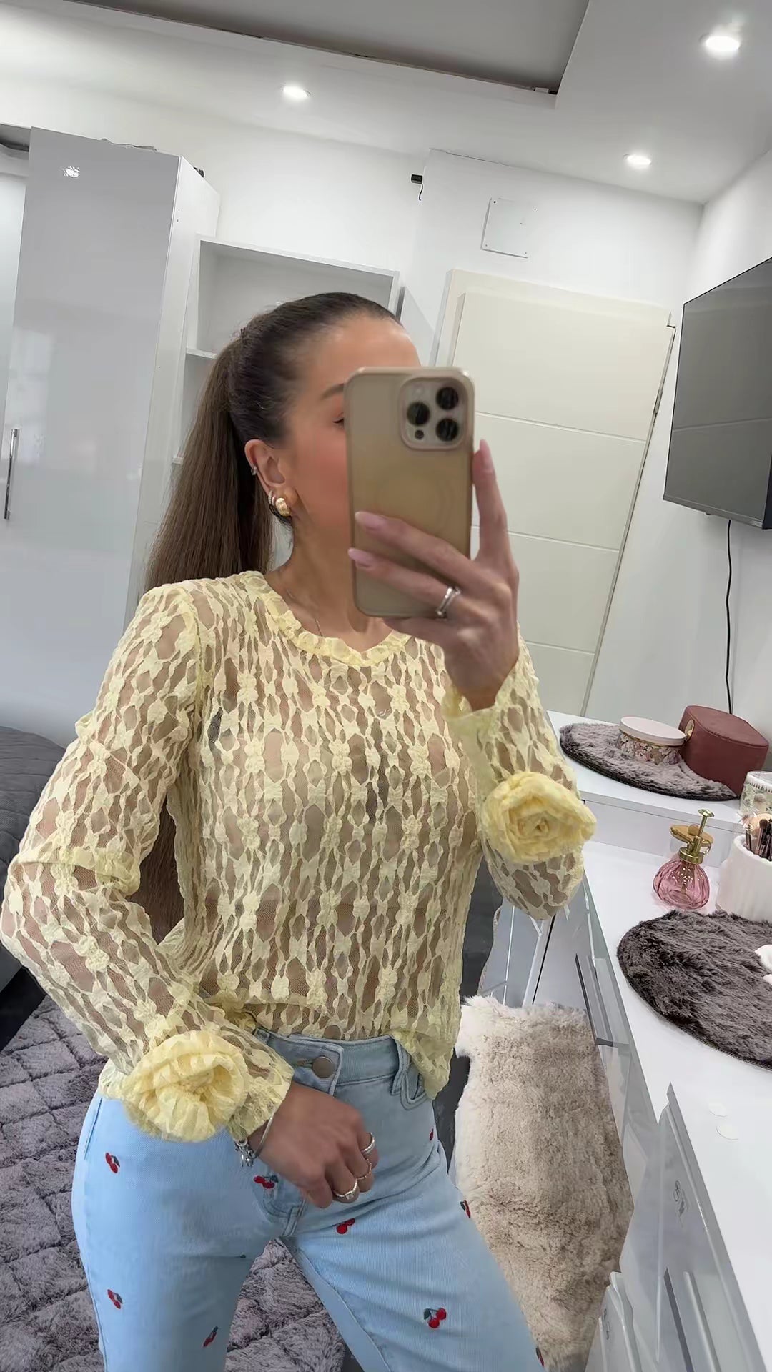 FLORAL MESH BLUSE