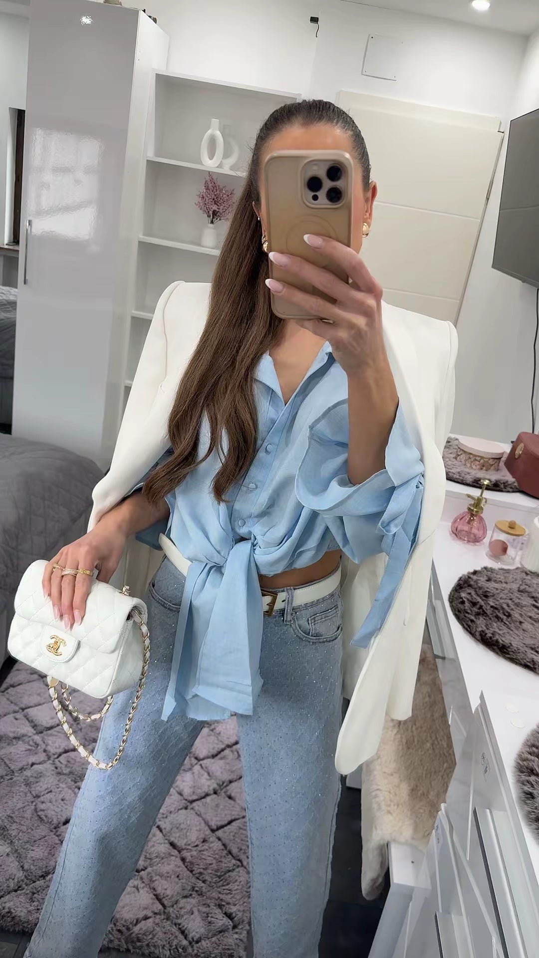 ELEGANCE KNOT BLUSE