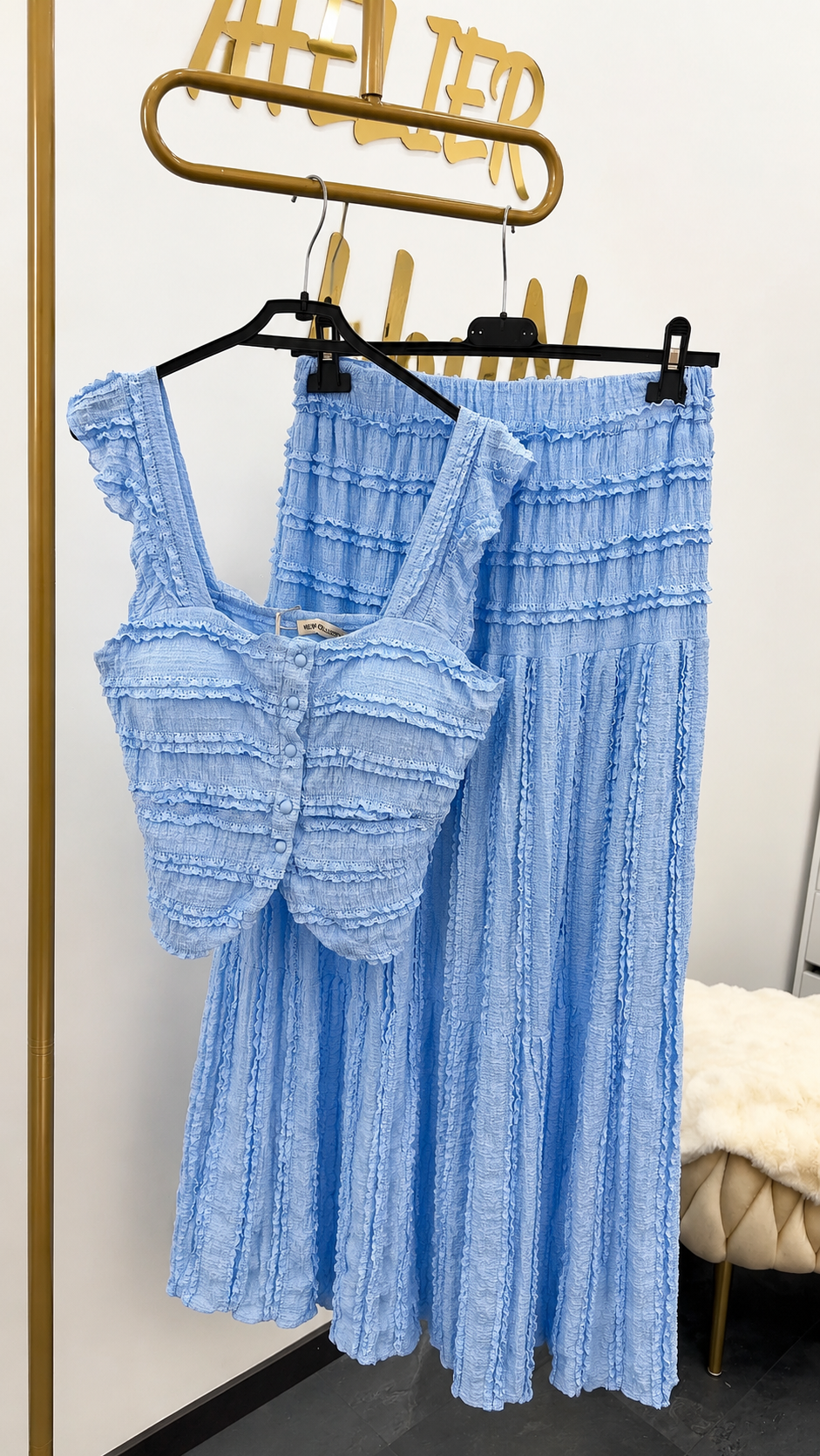 BELLA VOLANT SET