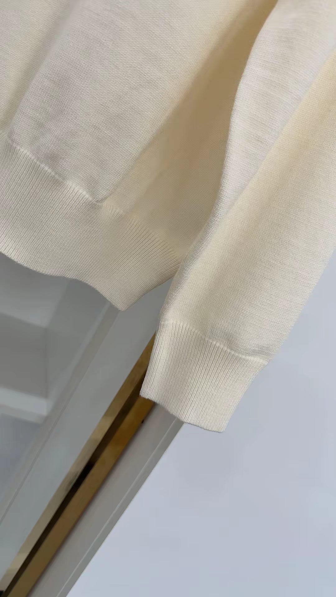 SOHO SOFT PULLOVER