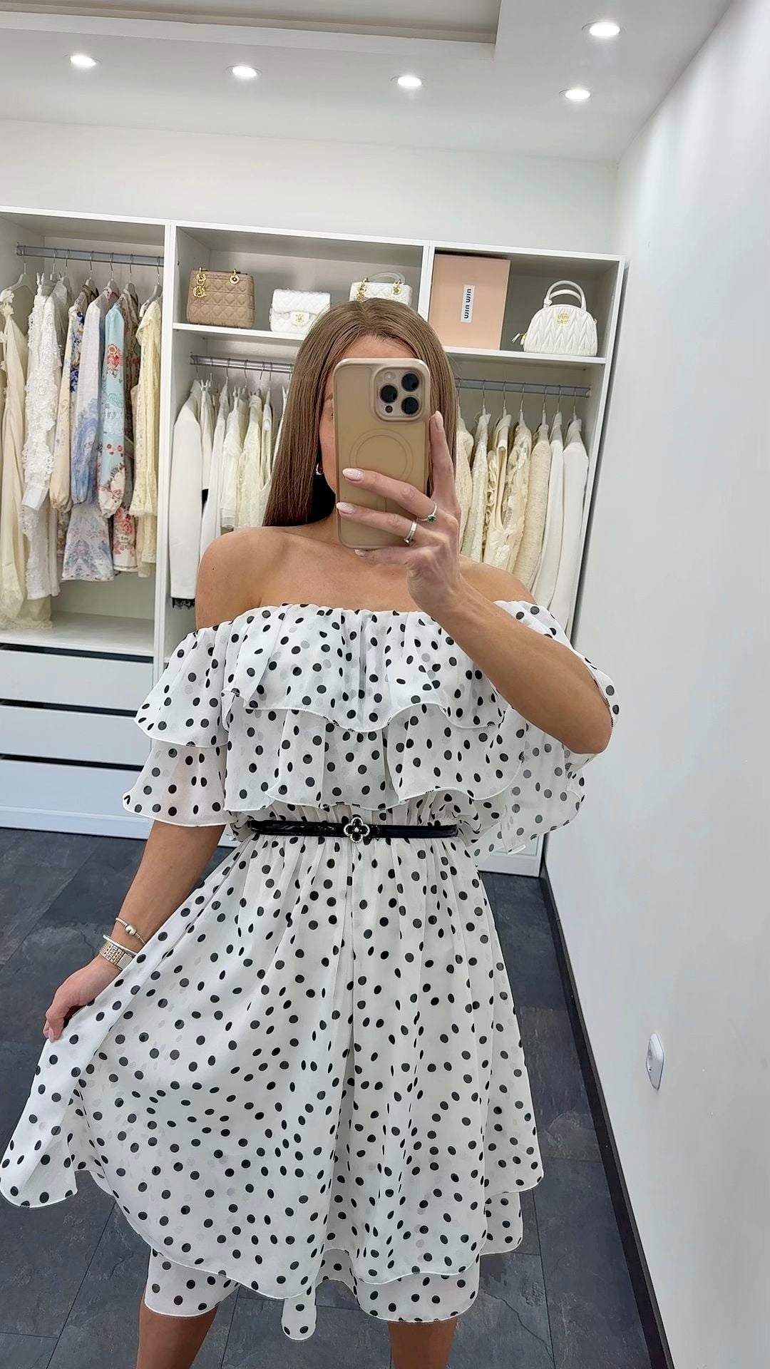 OFF SHOULDER POLKA KLEID