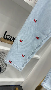 CHERRY CHIC MOM JEANS
