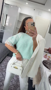 ROMANCÉ MINT PULLI