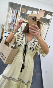 PREMIUM LEINENKLEID