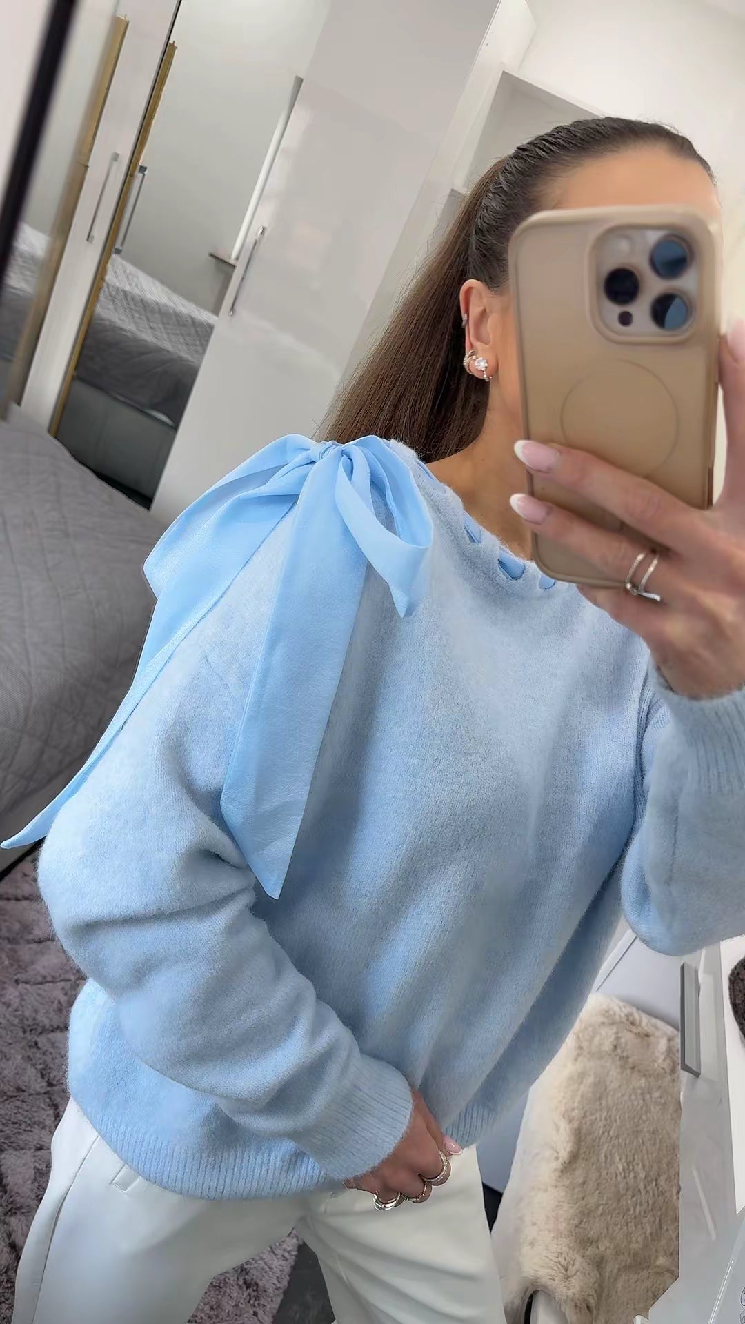 SKY ELEGANCE PULLOVER