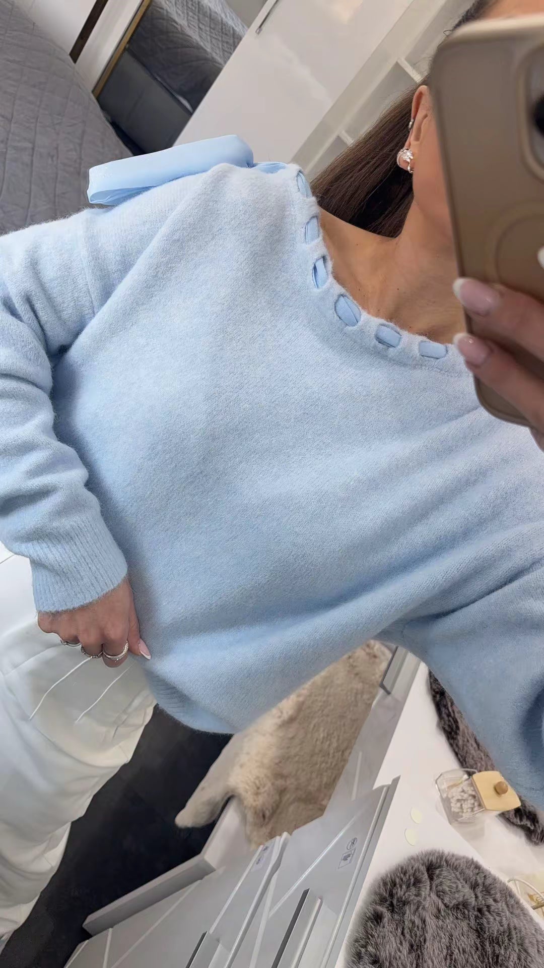 SKY ELEGANCE PULLOVER