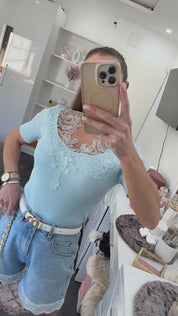 Luxury Strickbluse mit edlem Spitzenbesatz