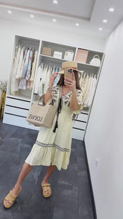 PREMIUM LEINENKLEID